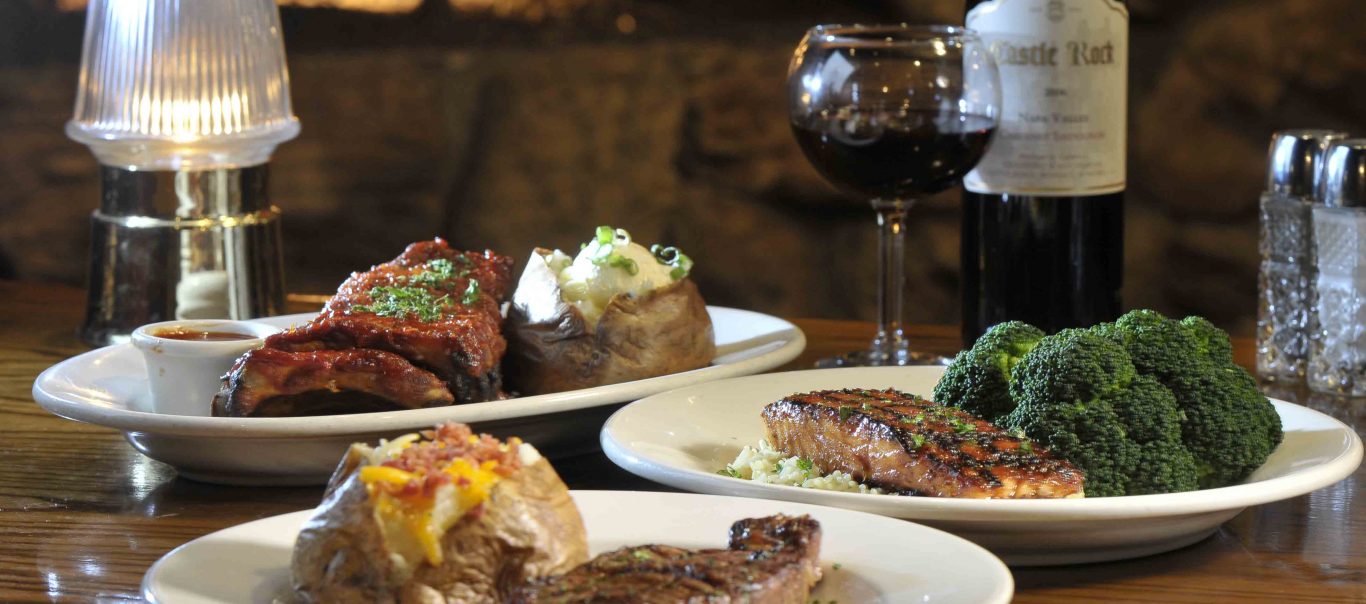 Carvers Steaks and Chops | Dayton's Favorite Steakhouse